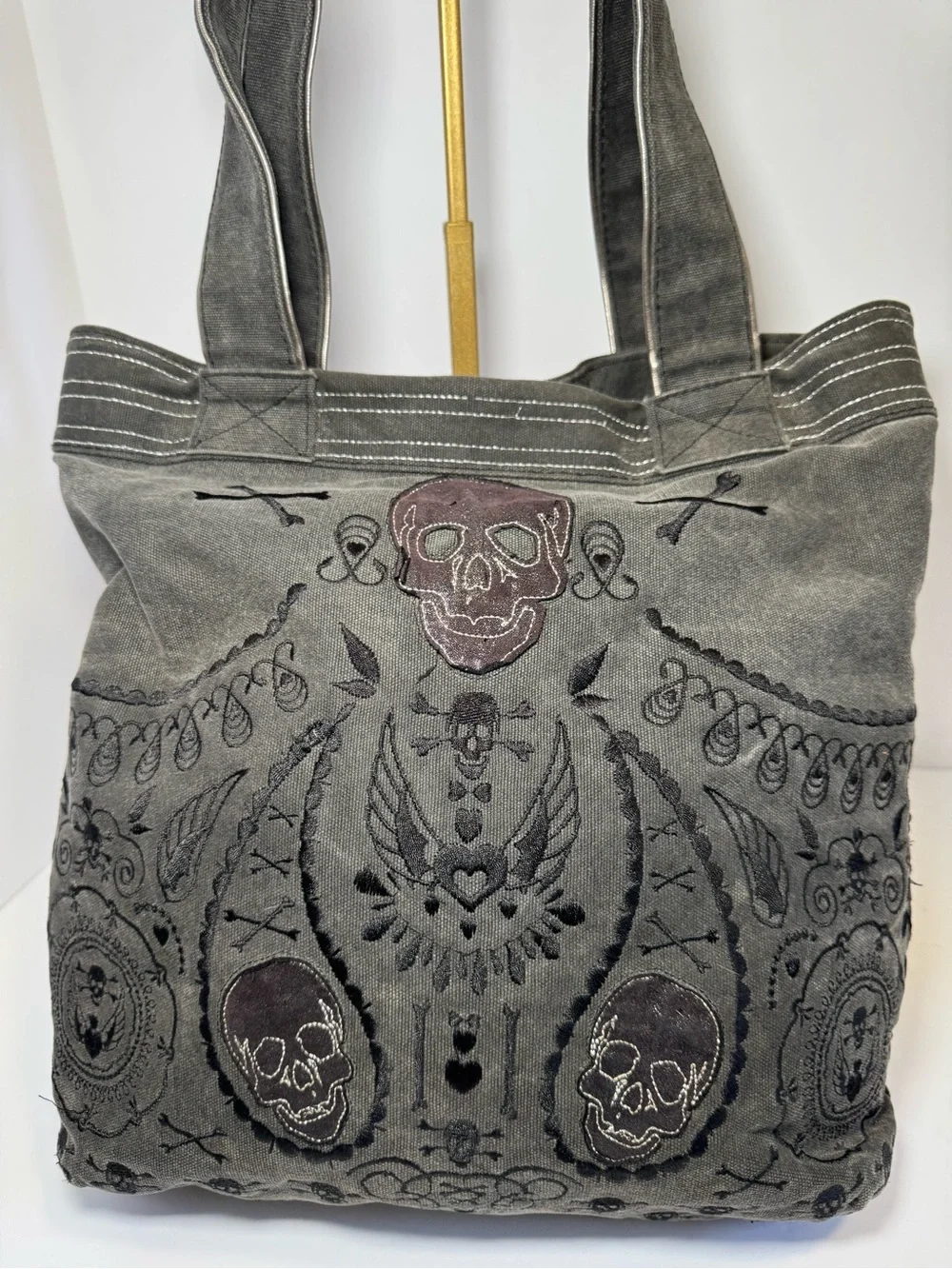 Loungefly Dia De Los Muertos (Sugar Skull) Embroidered Denim Tote Bag - Picture 1 of 7